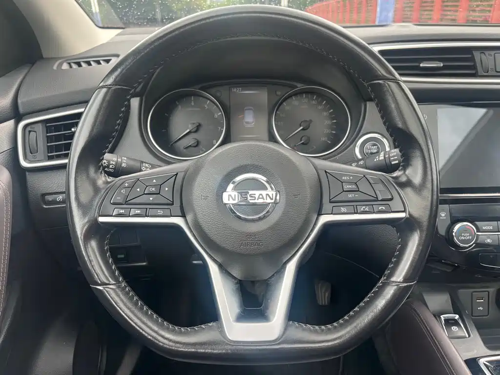 Nissan Qashqai 2022 — фото 15