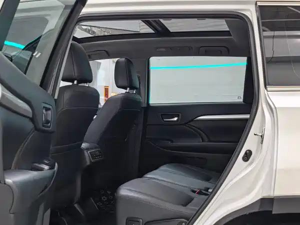 Toyota Highlander 2018
