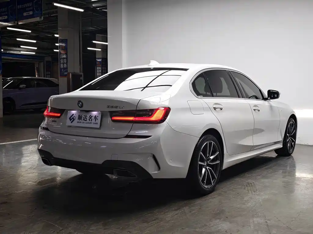 BMW 3 Series 2021 — фото 12