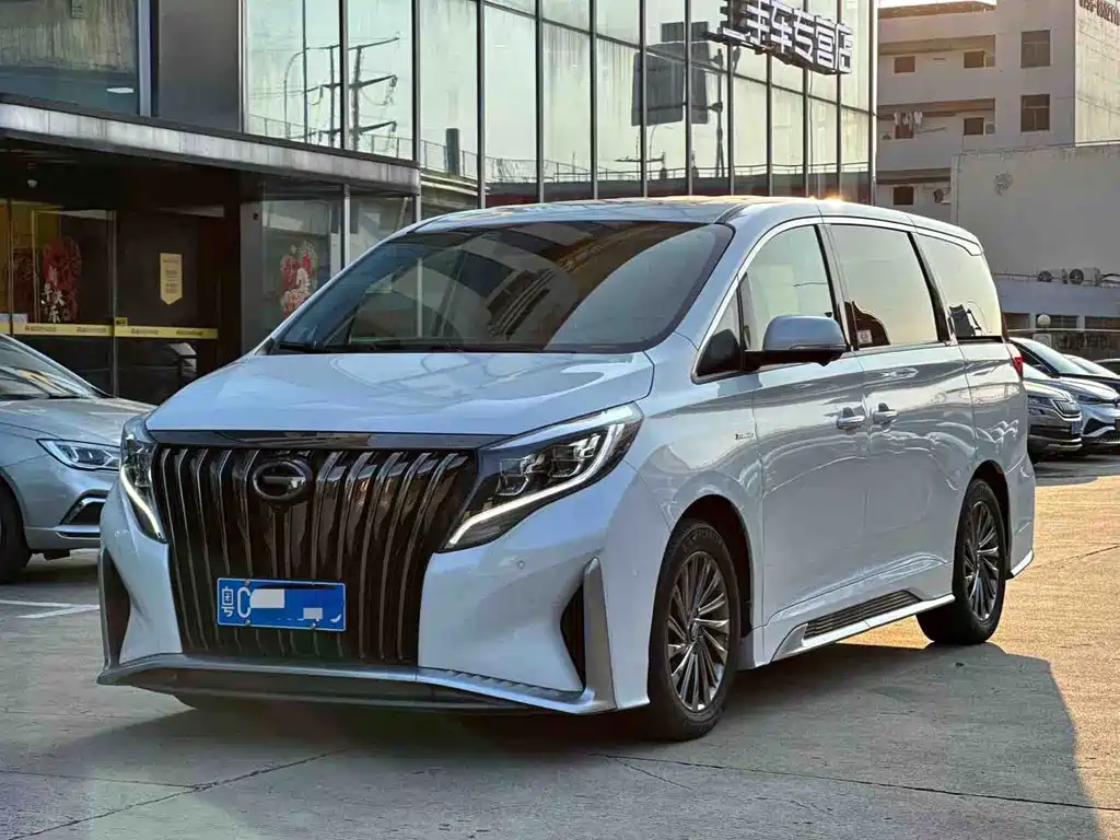 GAC Motor Trumpchi M8 2021 — фото 1