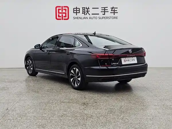 Volkswagen Passat 2025