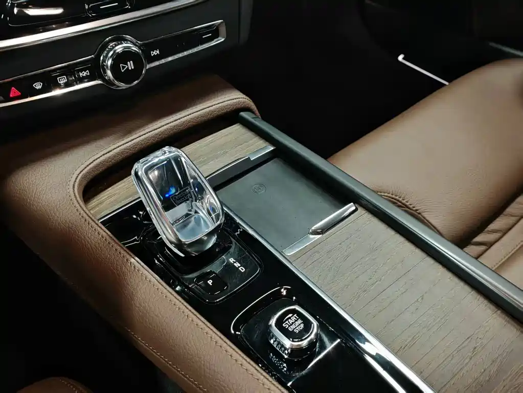 Volvo S90 2022 — фото 8