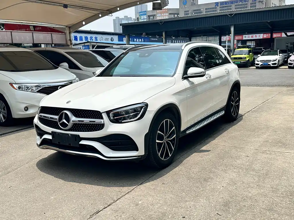 Mercedes-Benz GLC 2020 — фото 1