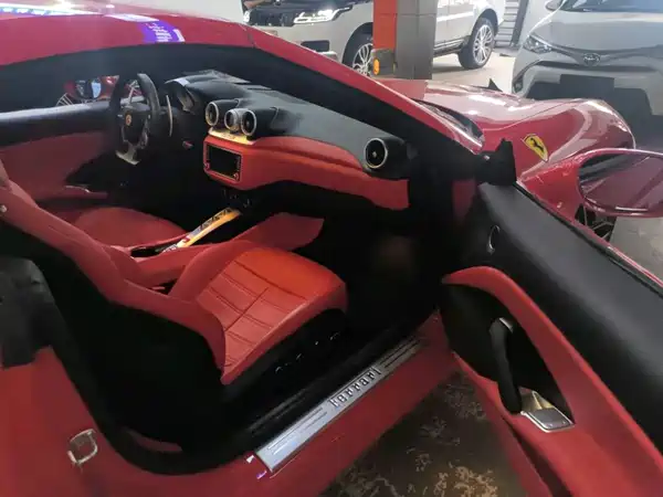 Ferrari California T 2017