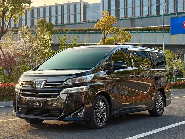 Toyota Vellfire 2021