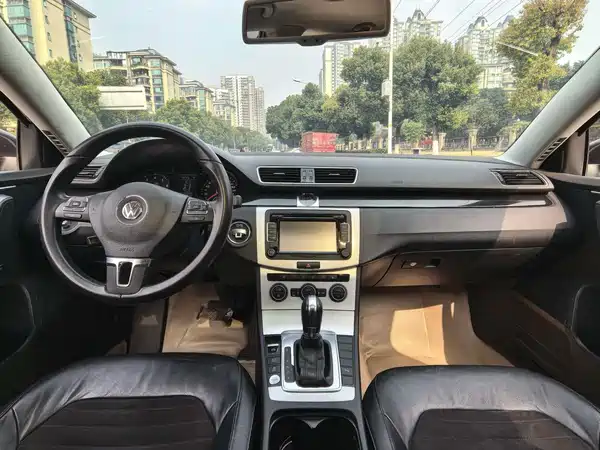 Volkswagen Magotan 2016