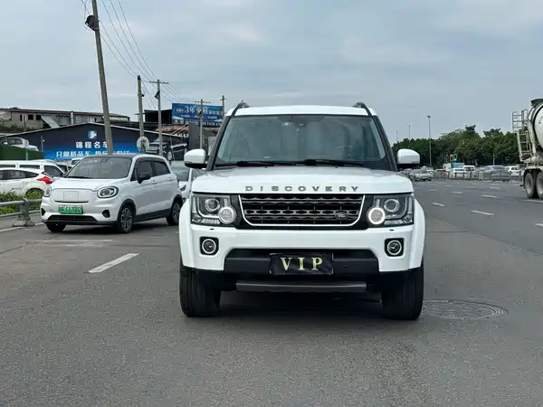 Land Rover Discovery 2014