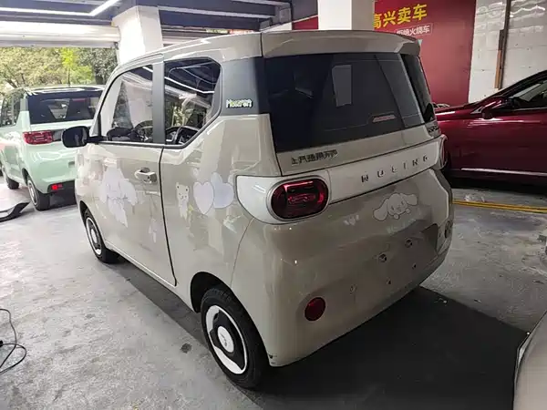 Wuling Hongguang MINIEV 2025