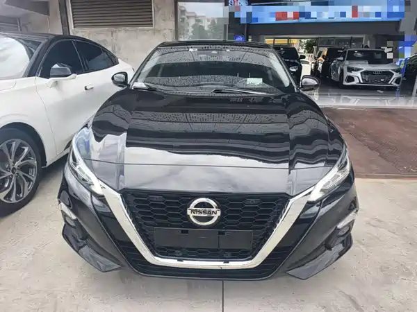 Nissan Teana 2023