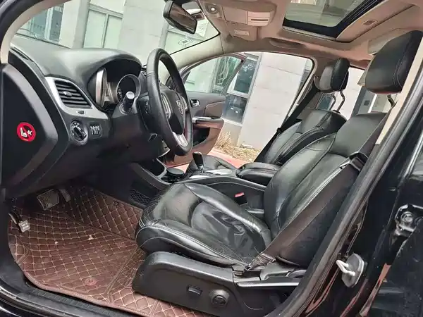 Dodge Coolwei 2013
