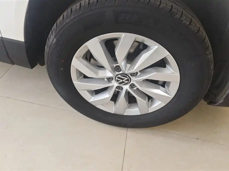Volkswagen Tharu 2022