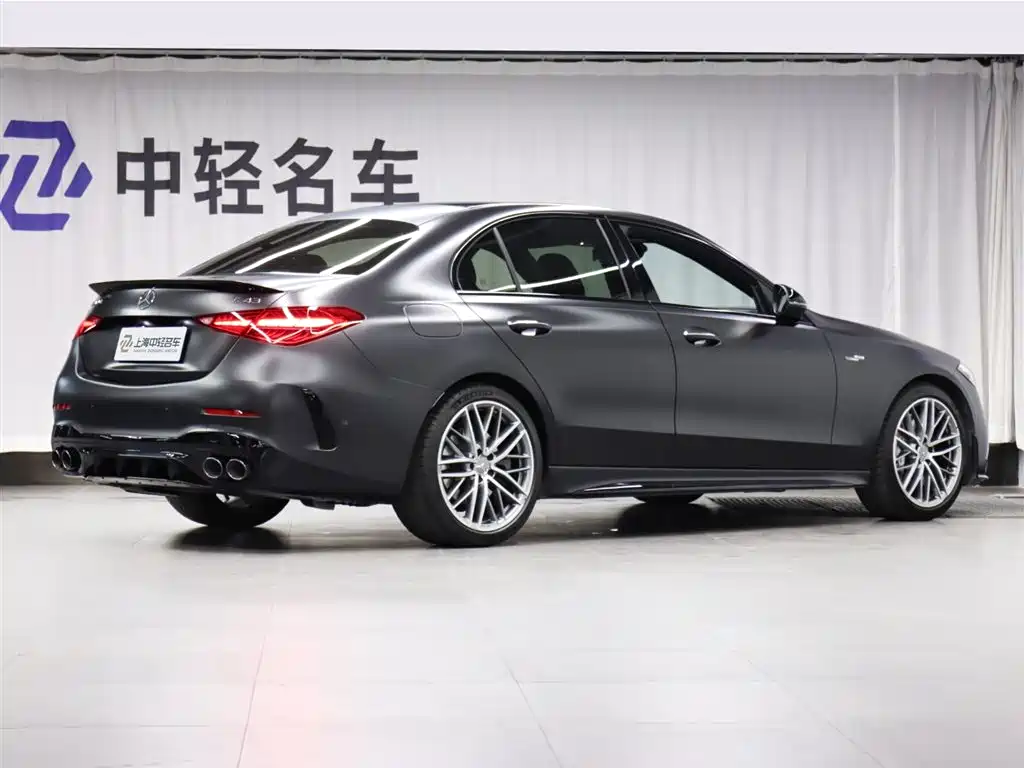 Mercedes-Benz C-Class AMG 2024 — фото 3
