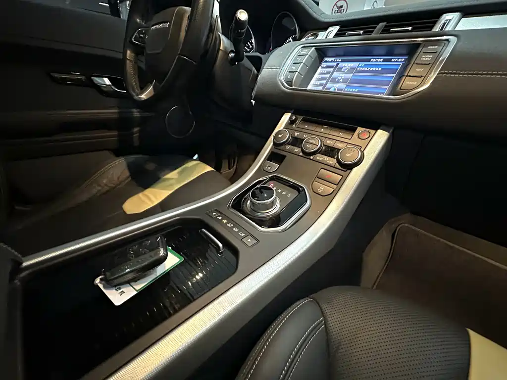 Land Rover Evoque 2012 — фото 18