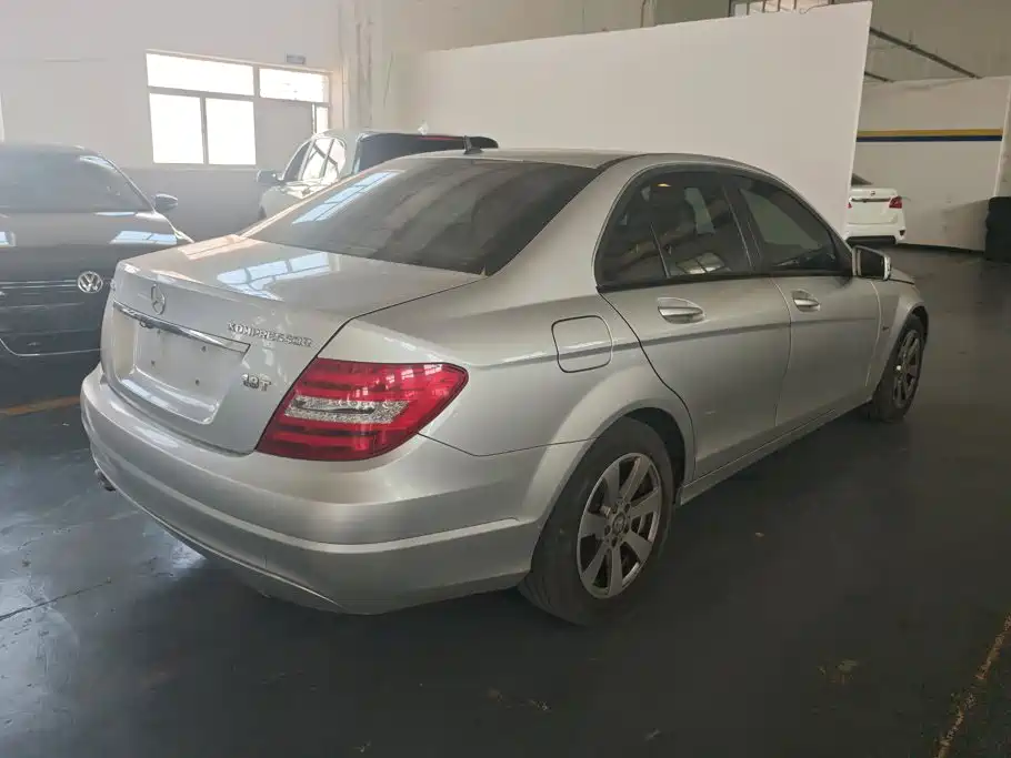 Mercedes-Benz C-Class 2012