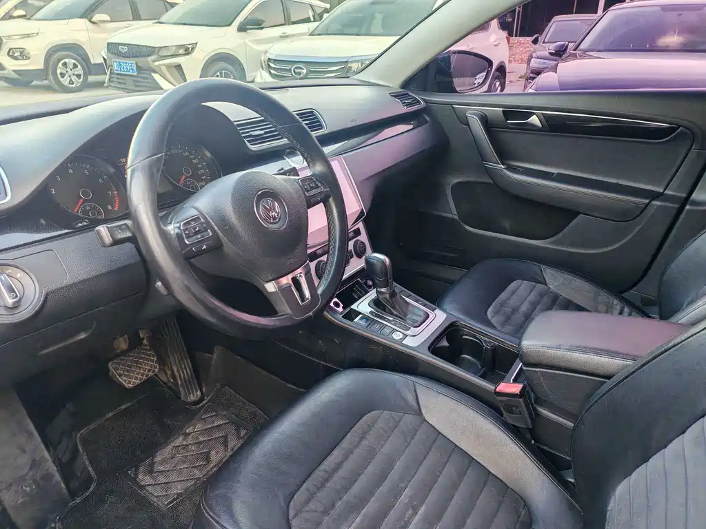 Volkswagen Magotan 2016