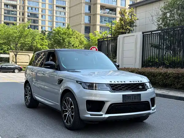 Land Rover Range Rover Sport 2021