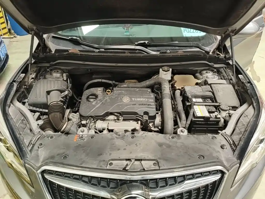 Buick Envision Plus 2018 — фото 20