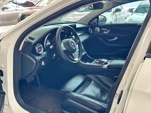 Mercedes-Benz C-Class 2018