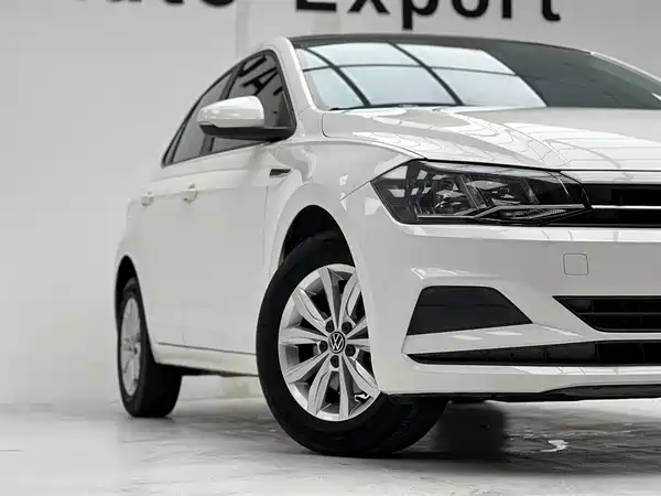 Volkswagen Polo 2021