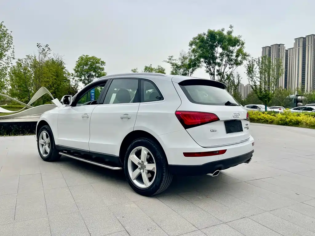 Audi Q5 2016 — фото 19