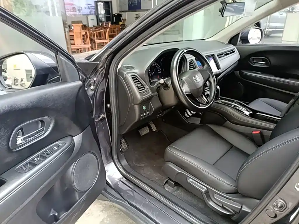 Honda Vezel 2020 — фото 12