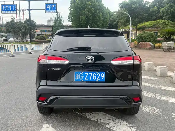 Toyota Frontlander 2023