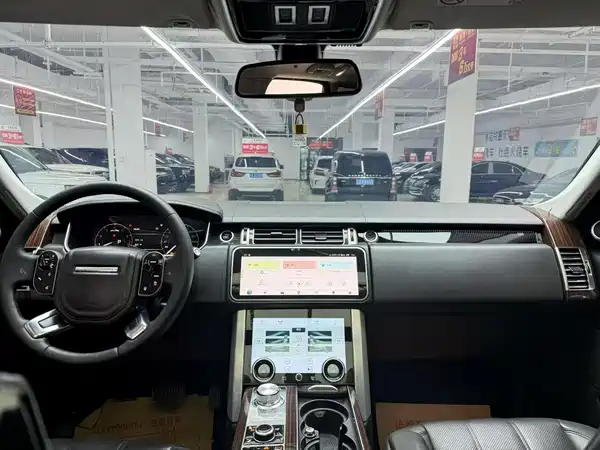 Land Rover Range Rover 2014