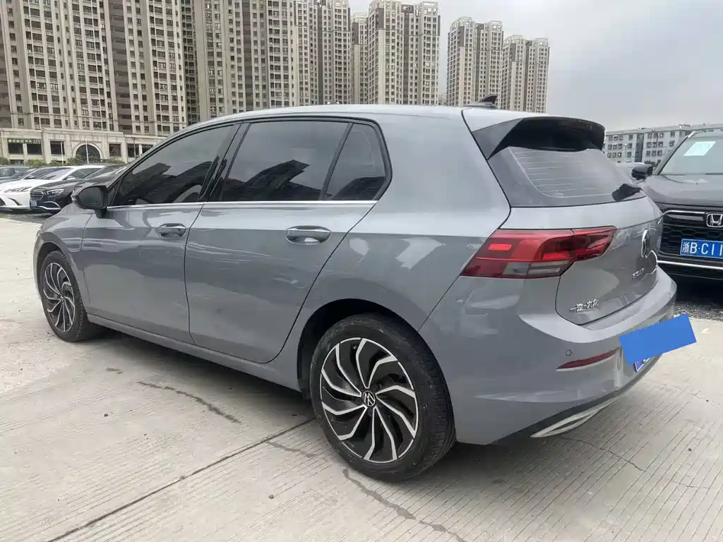 Volkswagen Golf 2022