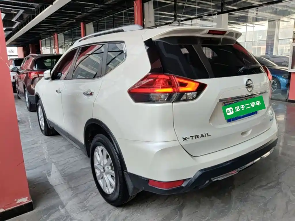 Nissan X-Trail 2018 — фото 23