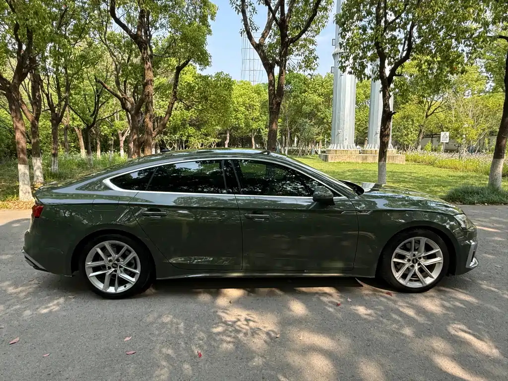 Audi A5 2023 — фото 4