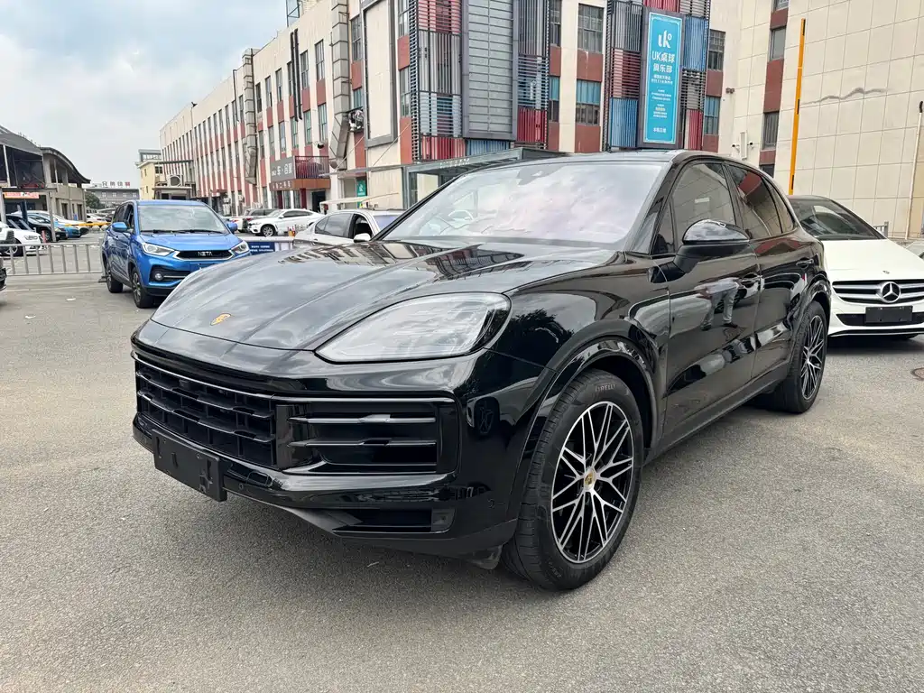 Porsche Cayenne 2023