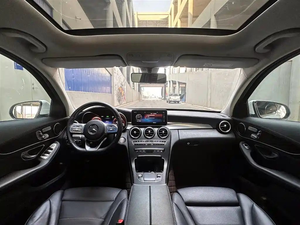 Mercedes-Benz C-Class 2020 — фото 11