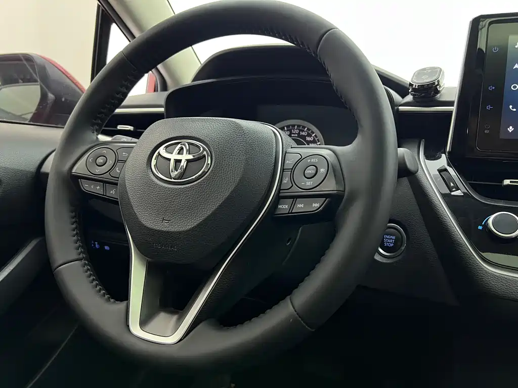 Toyota Corolla 2022 — фото 16