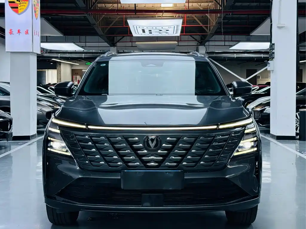 Changan CS75PLUS 2024 — фото 2