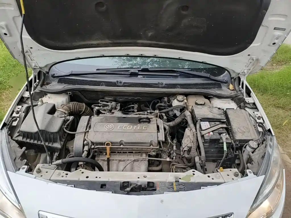 Buick Excelle GT 2015 — фото 20