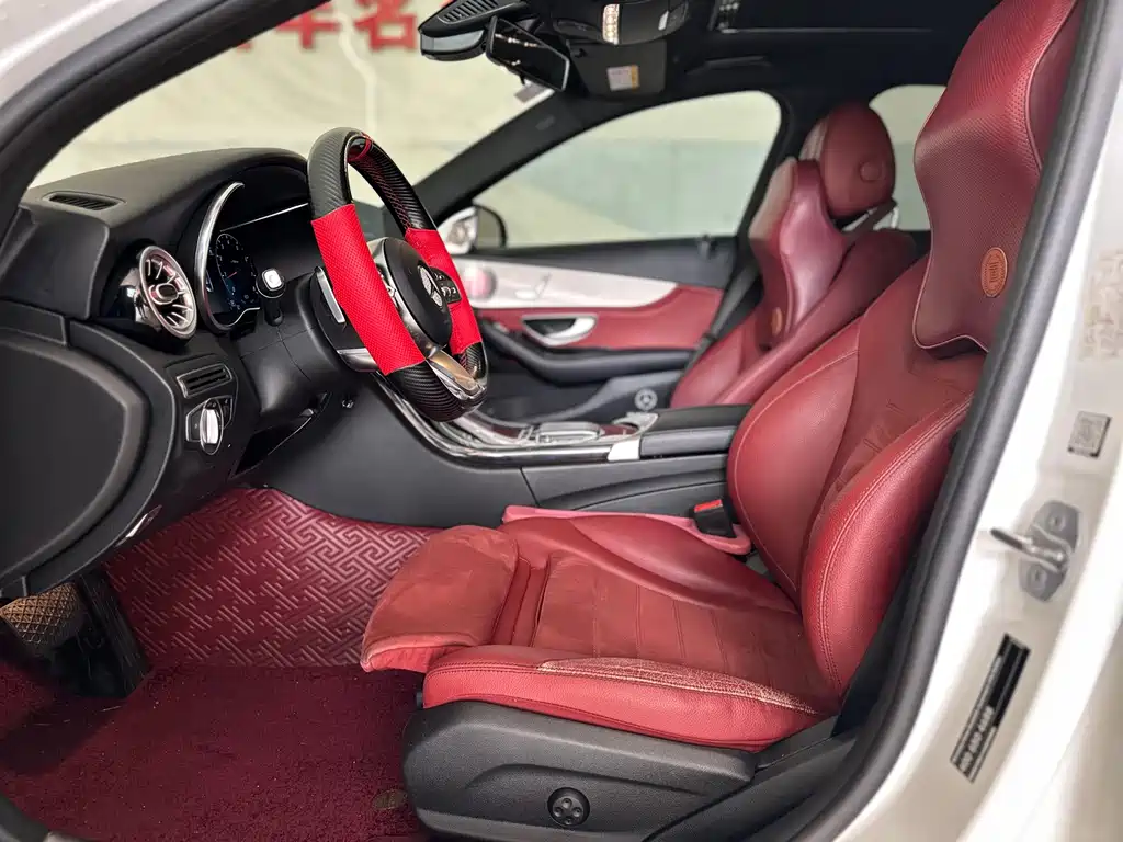 Mercedes-Benz C-Class 2020