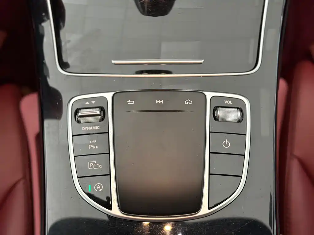 Mercedes-Benz C-Class 2020 — фото 12
