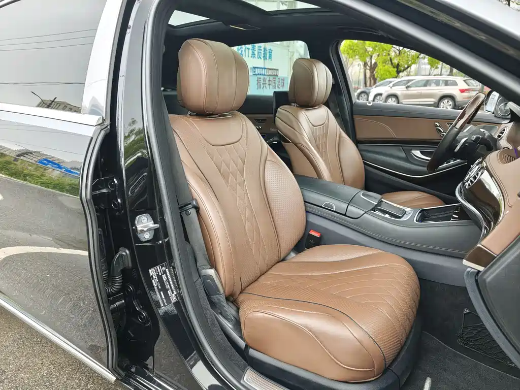 Mercedes-Benz Maybach S-Class 2019 — фото 14