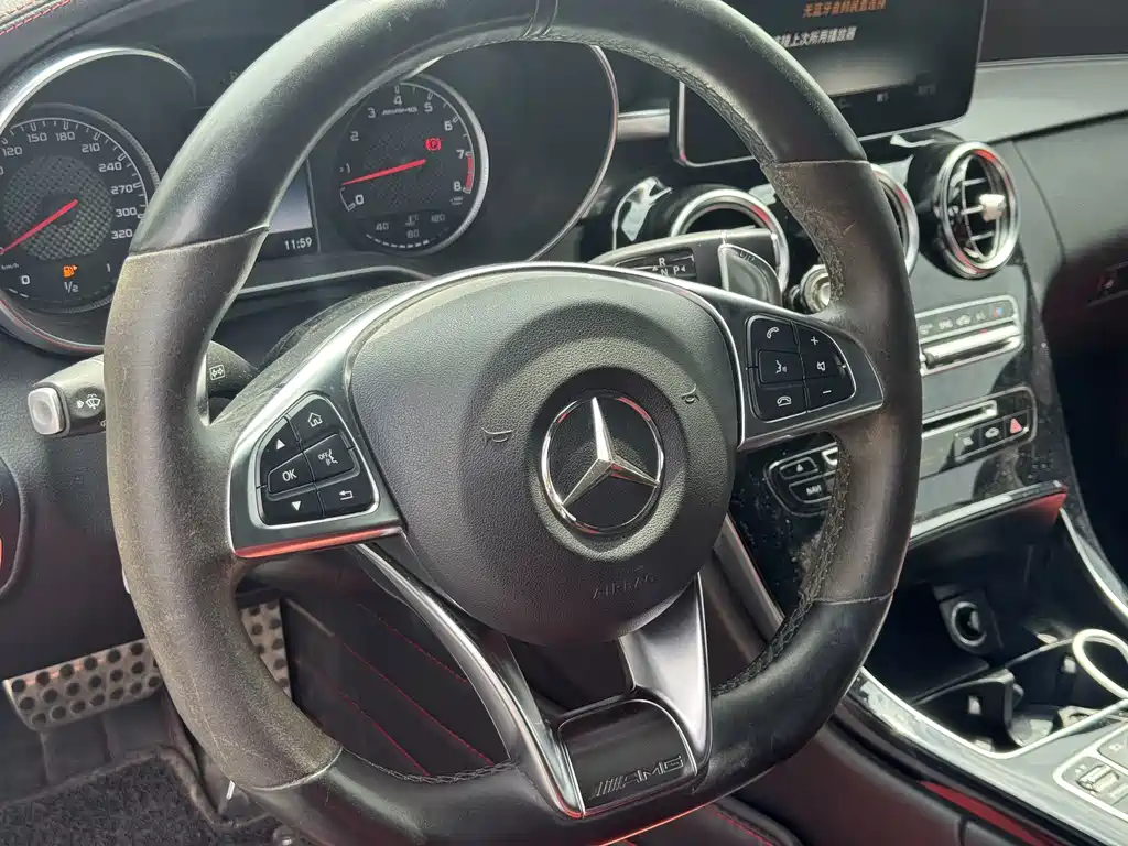 Mercedes-Benz C-Class AMG 2018 — фото 12