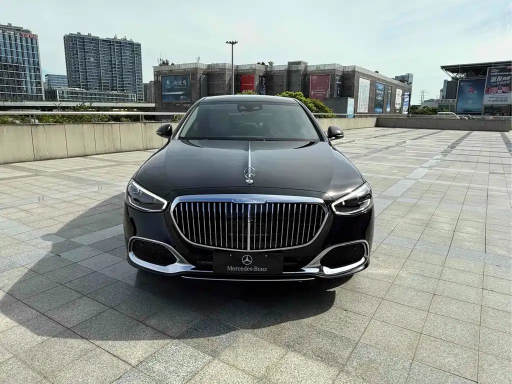 Mercedes-Benz Maybach S-Class 2024