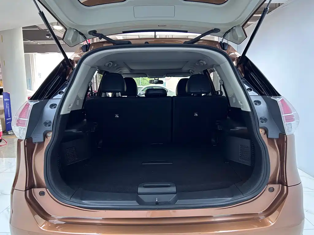 Nissan X-Trail 2016 — фото 22