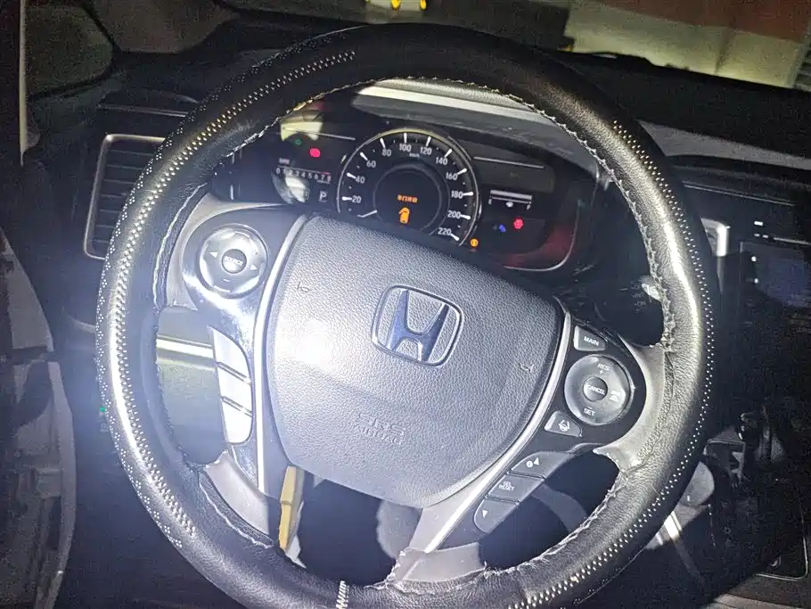 Honda Elysion 2019 — фото 15