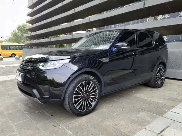 Land Rover Discovery 2018