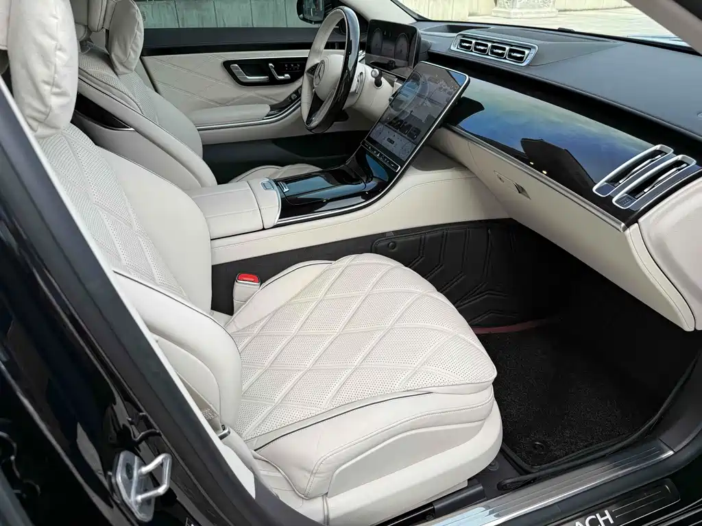 Mercedes-Benz Maybach S-Class 2024 — фото 14