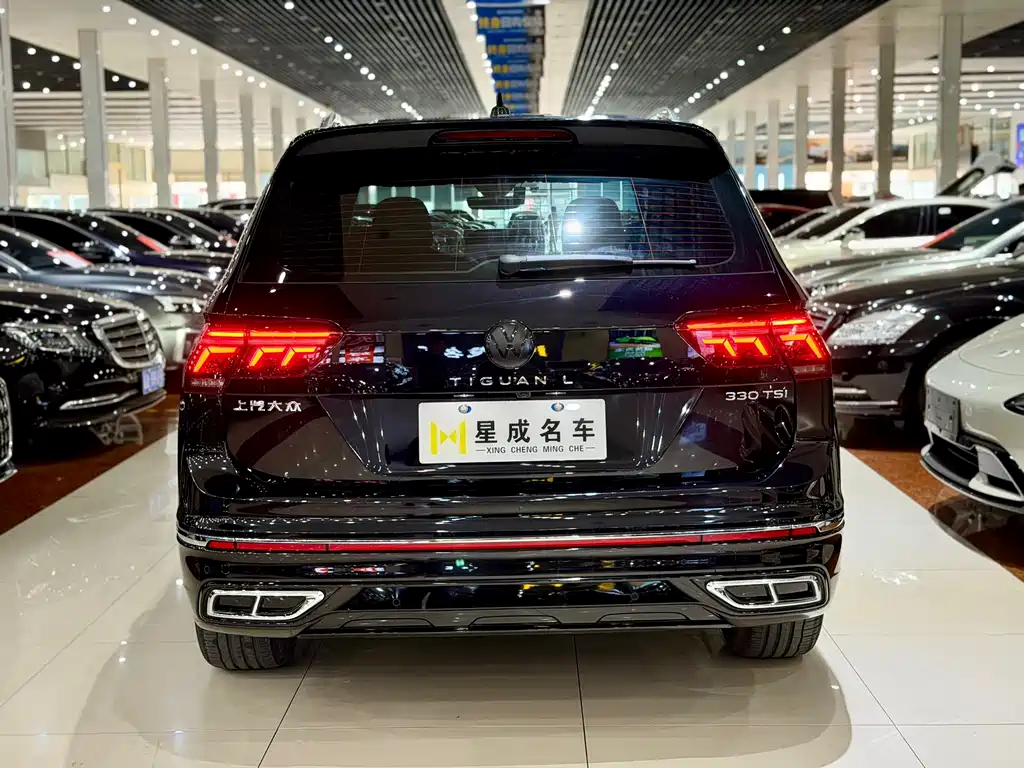 Volkswagen Tiguan L 2023 — фото 18