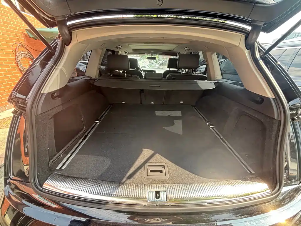 Audi Q7 2013 — фото 18