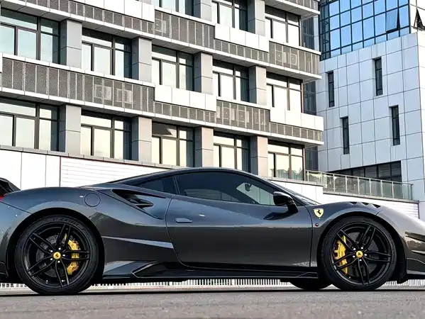 Ferrari 488 2016
