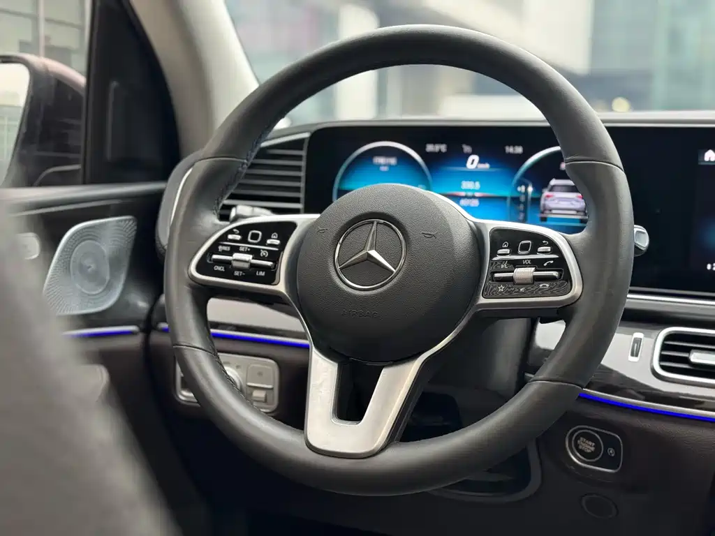Mercedes-Benz GLE 2020 — фото 13