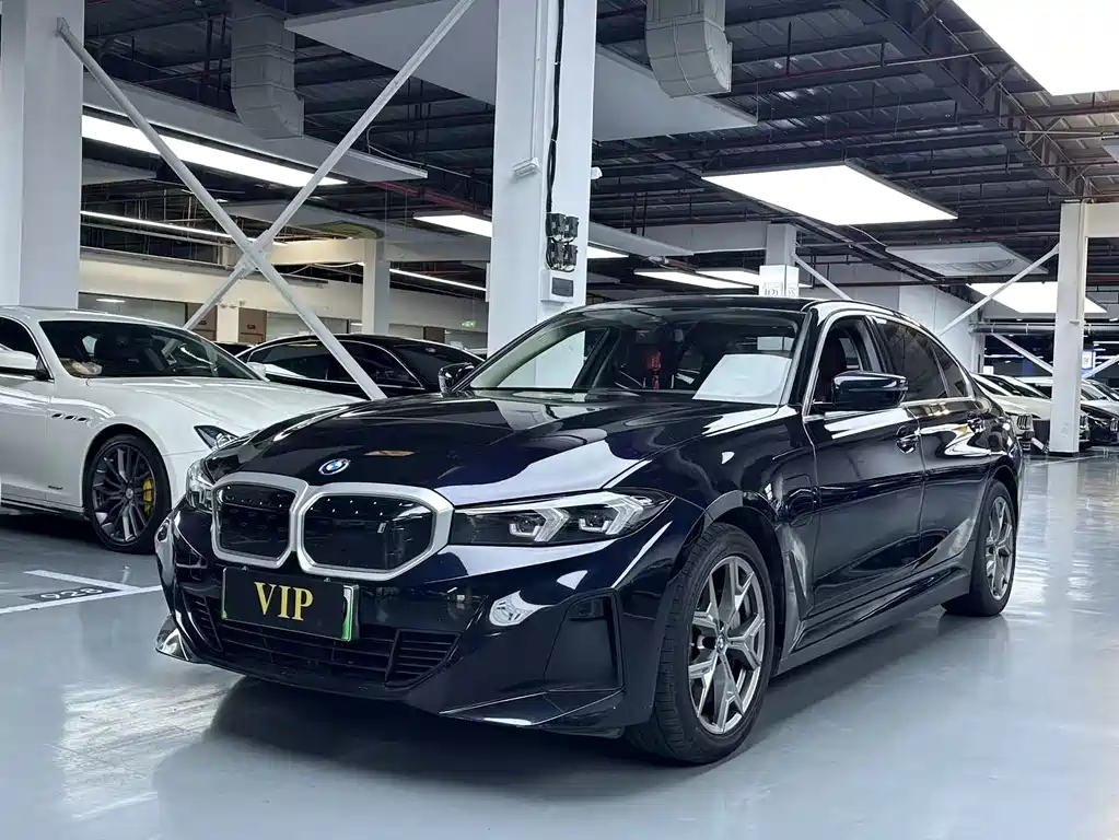 BMW i3 2023