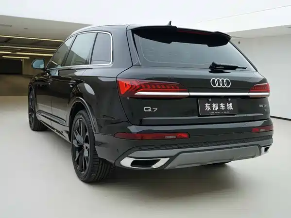 Audi Q7 2023